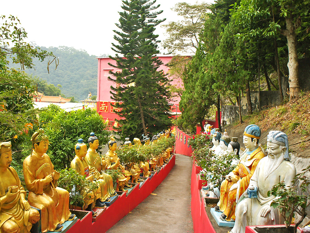 Take A Moment: Hong Kong's Most Spiritual Spaces, Temples